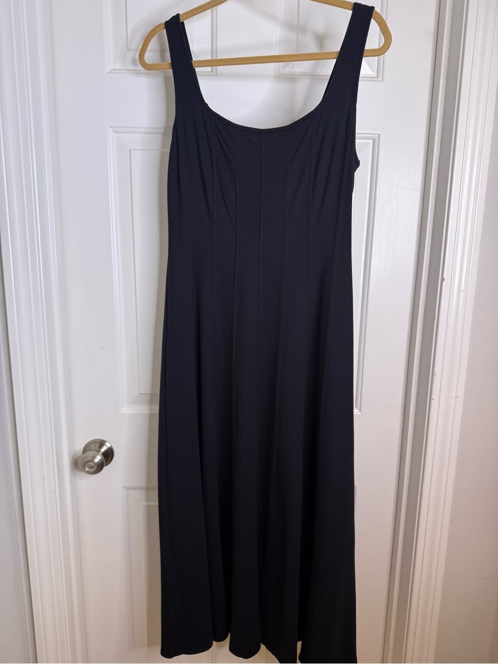 LOFT Black Sleeveless Scoop Maxi Dress